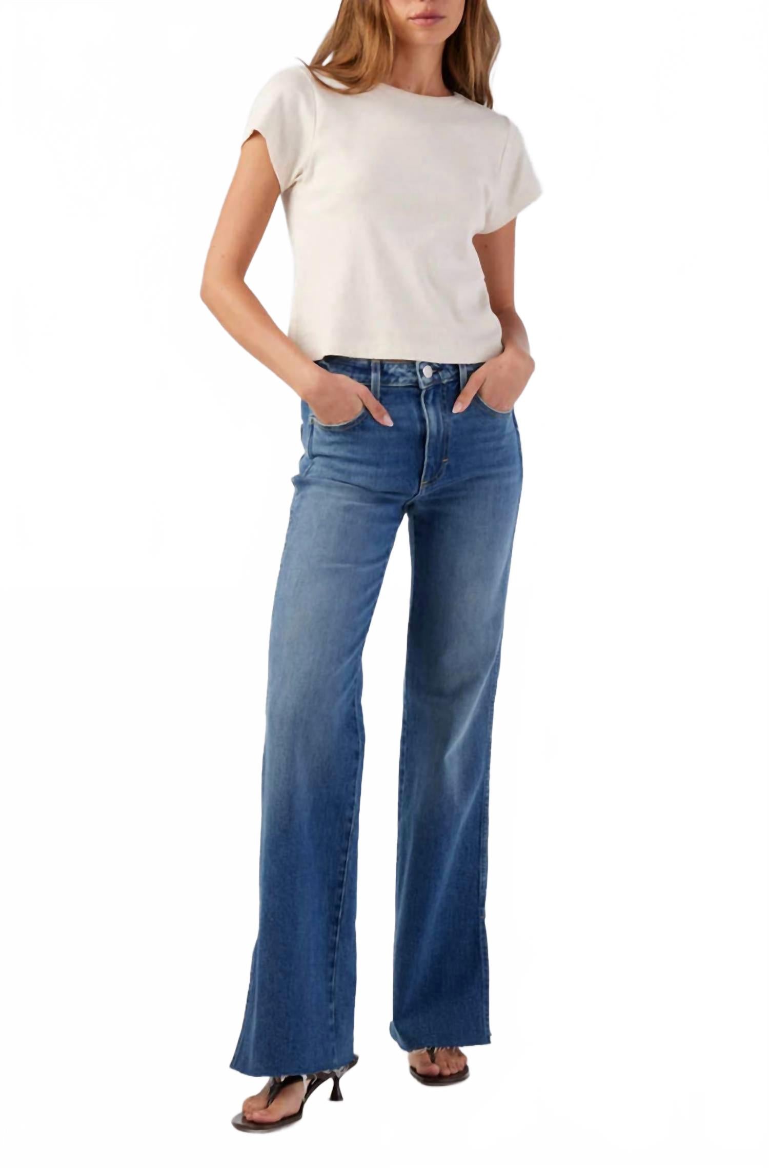 

Georgia Split Flare Jean In Dearest AMO, dearest