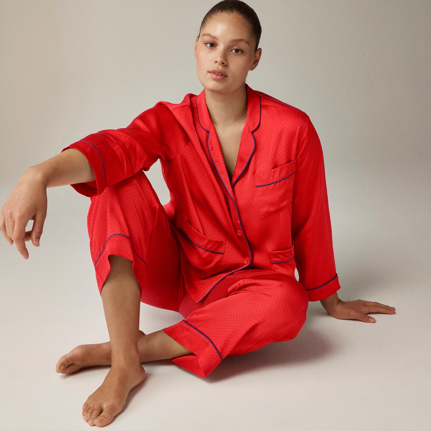 

Комплект из атласных пижамных брюк в горошек J.Crew, красный
