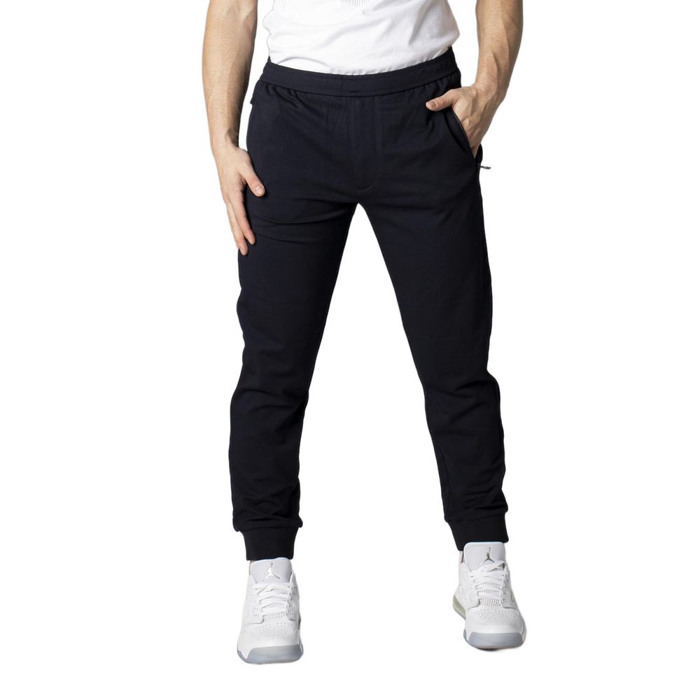 

Синие вискозные джинсы и брюки Armani Exchange