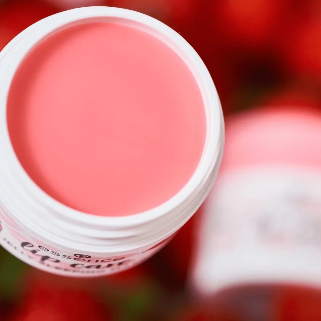 Lippenmaske - гелевая ночная маска для губ со вкусом клубничного молочного коктейля. Essence, 8 гр — фото 4