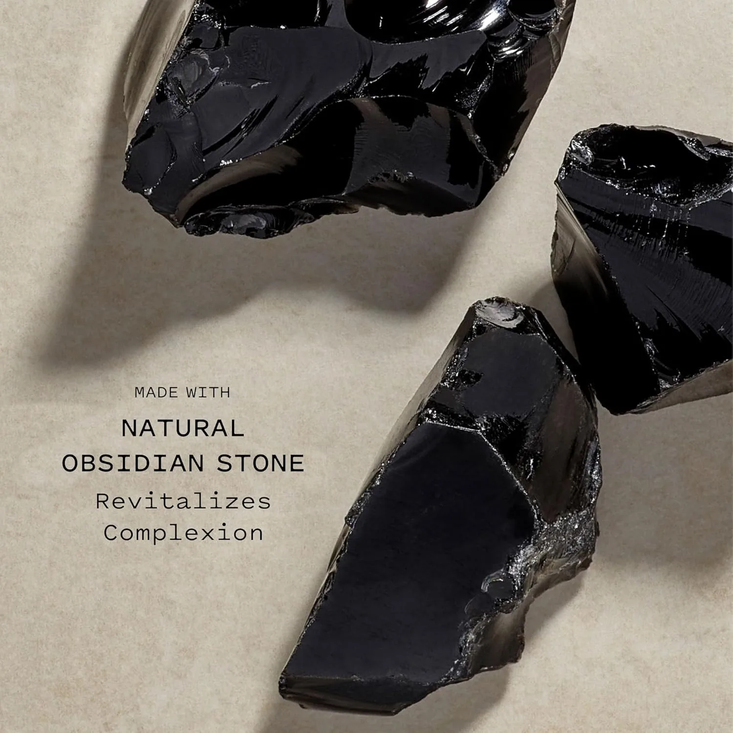 Косметический роллер Obsidian Facial Roller от Keys Soulcare, ручная работа, для тонуса и сияния кожи, Vegan, Cruelty Free — фото 2