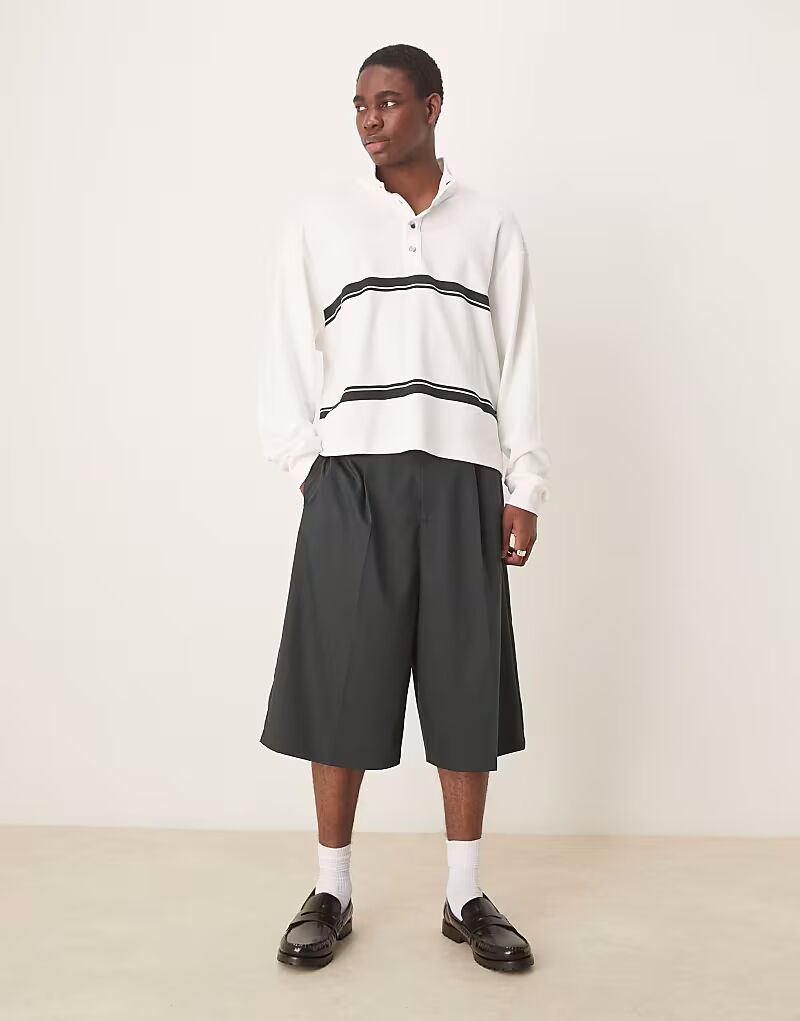 

Свободные шорты-бермуды ASOS DESIGN зеленого цвета с защипами