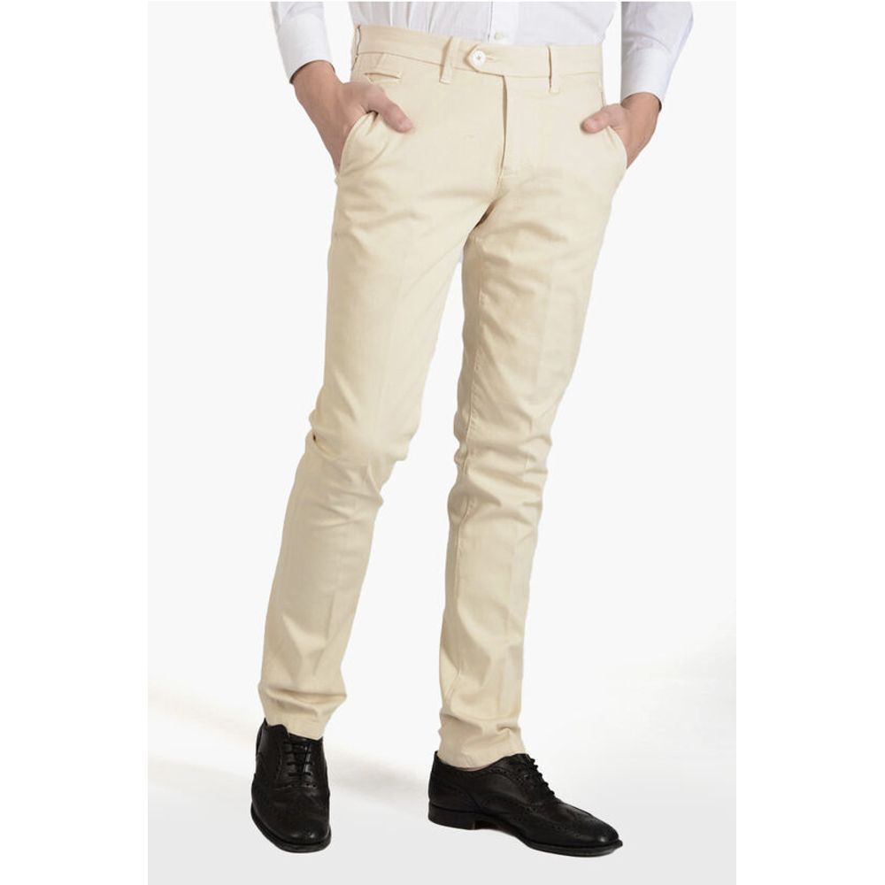 

ID Хлопковые и льняные брюки-чиносы со стандартной талией Corneliani, Beige
