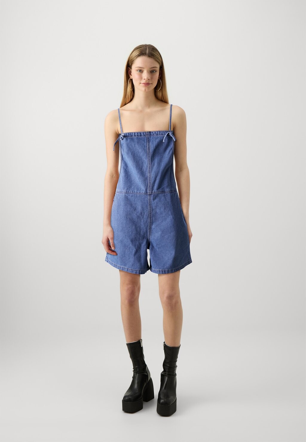 

Шорты Onlkarla Tie Overall ONLY, средний синий деним