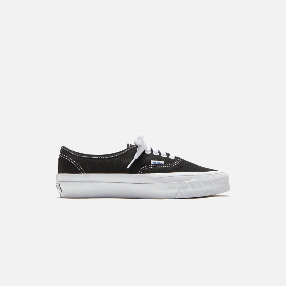 

Кроссовки Vans Premium Authentic 44, цвет Black/White