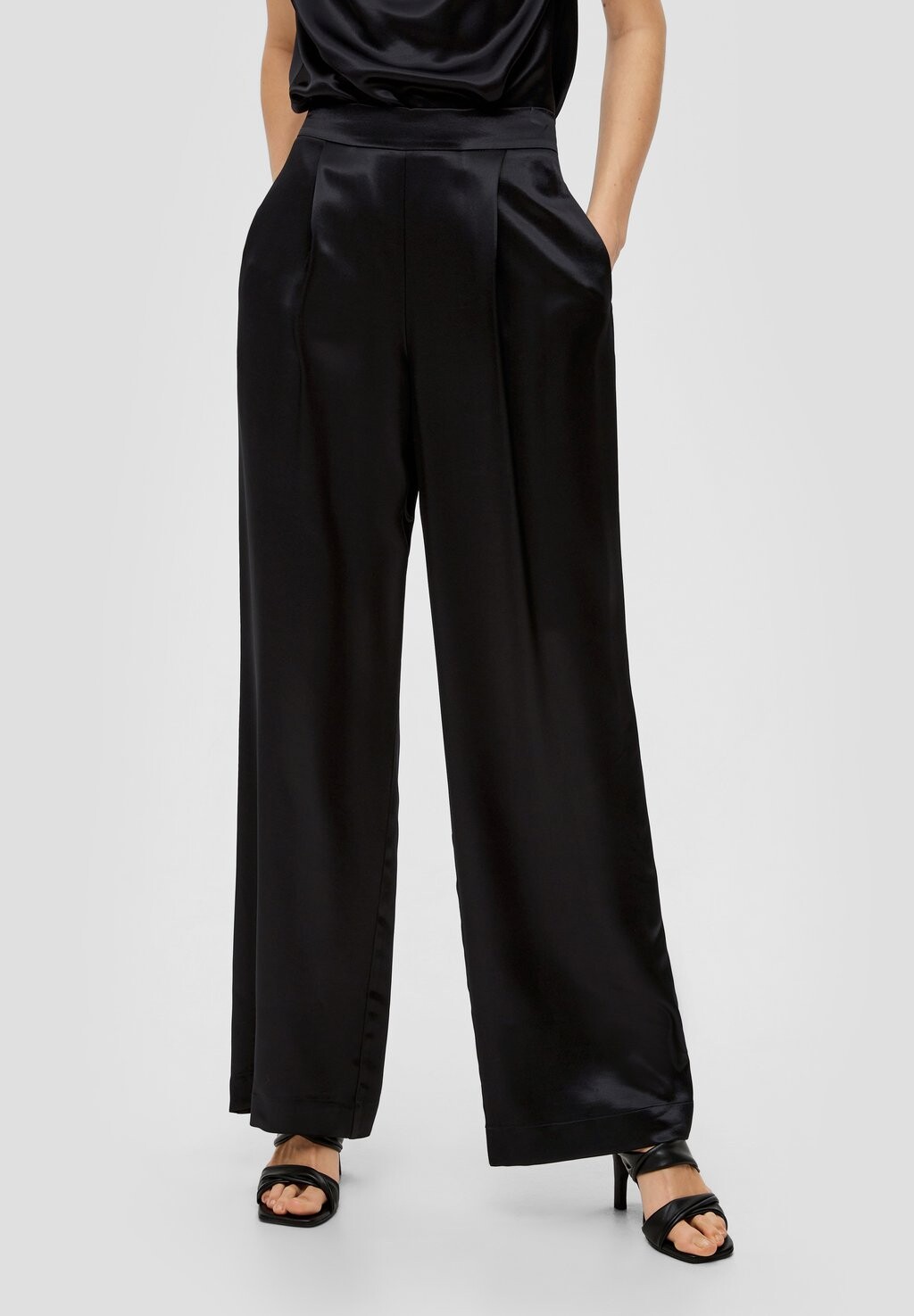

Брюки из ткани WEITE s.Oliver BLACK LABEL, цвет schwarz