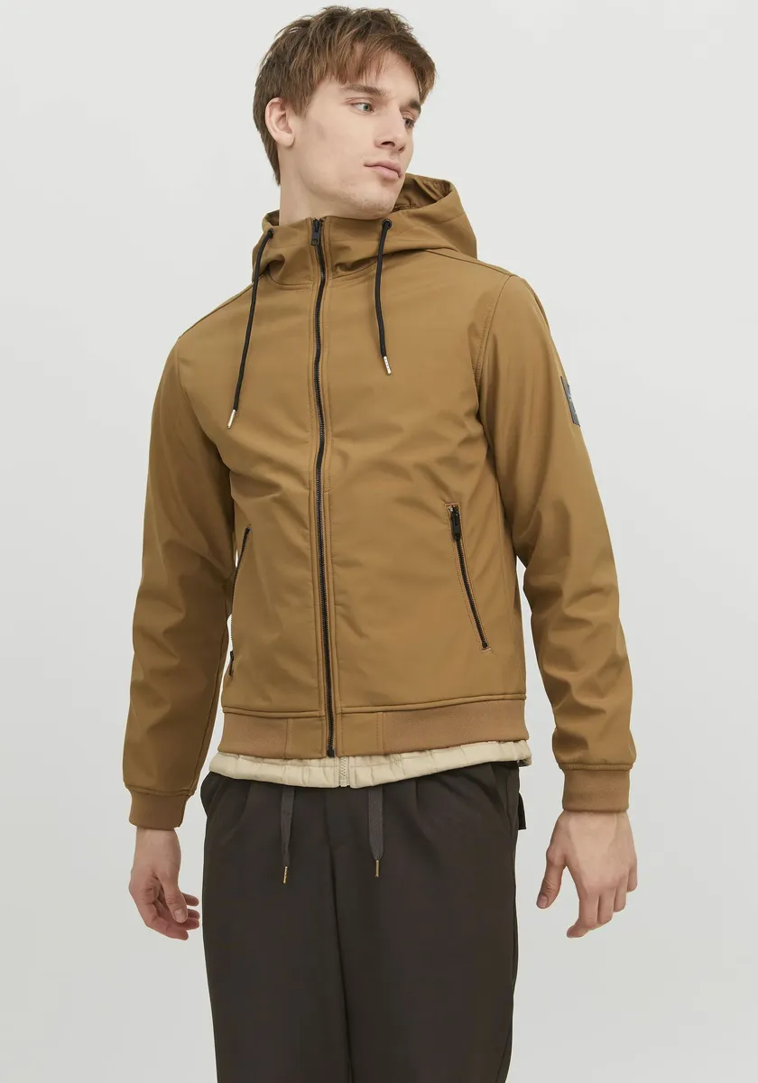 

Куртка из софтшелла Jack & Jones "JJEBASIC SOFTSHELL HOOD NOOS", с капюшоном, цвет Otter