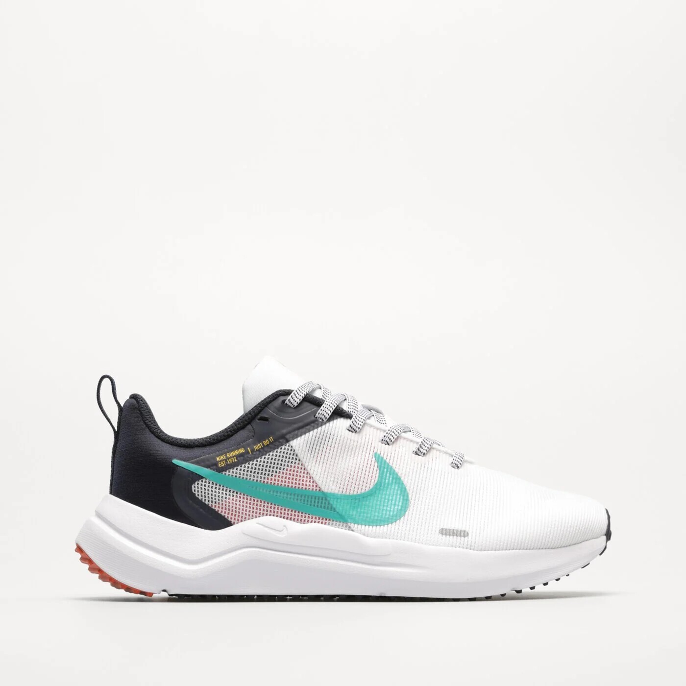 

Кроссовки Nike DownShifter 12, белый