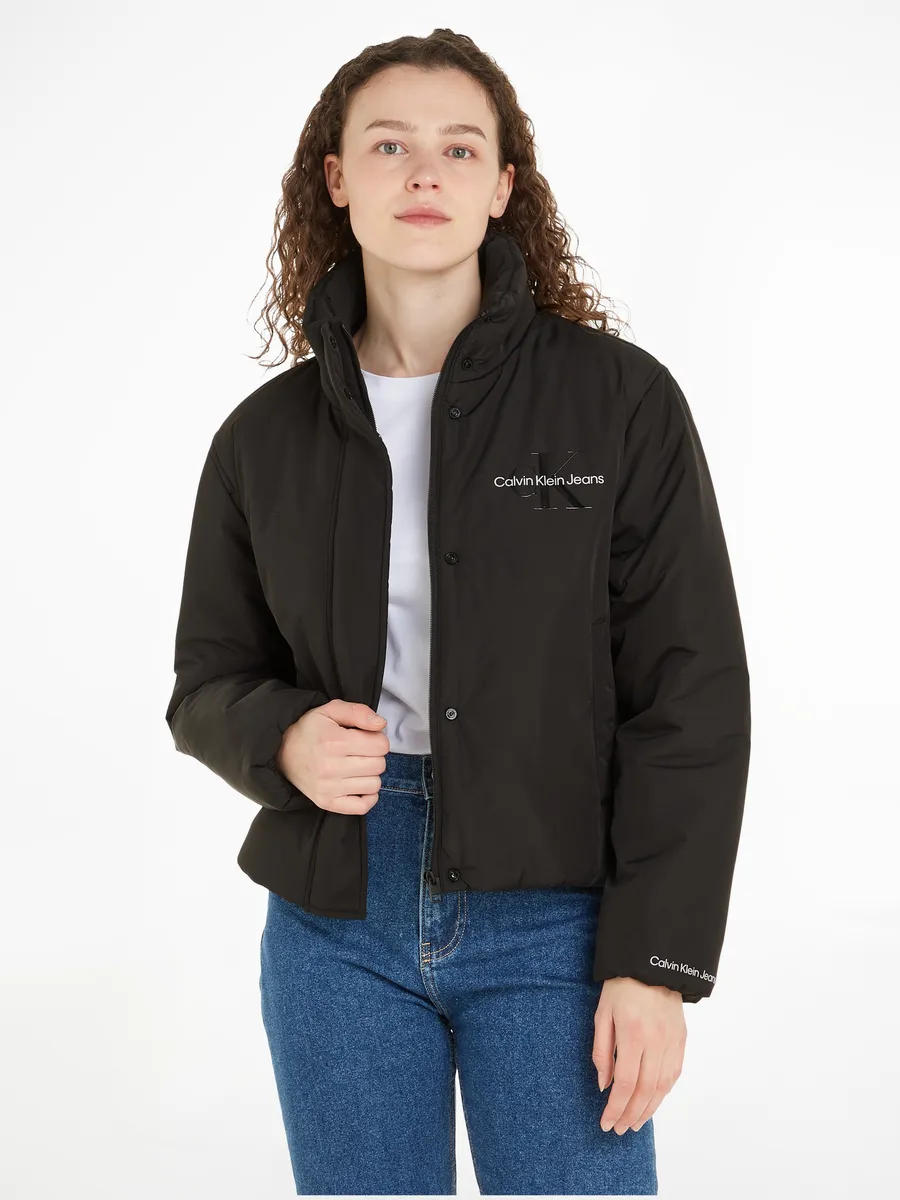 

Стеганая куртка Calvin Klein Jeans "SHORT LIGHTWEIGHT PADDED JACKET", черный