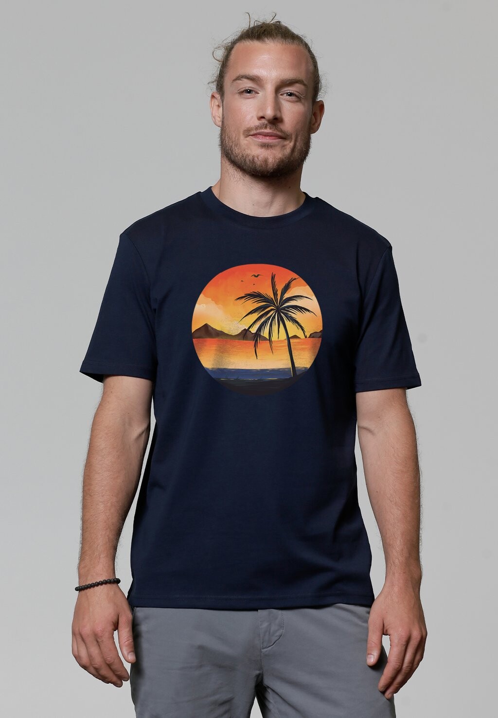 

Футболка с принтом SUNSET ON PALM watapparel, темно-синий