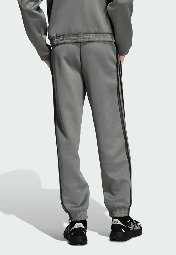 Спортивные штаны для стадиона Adidas Sportswear, Charcoal Solid Grey Grey Six — фото 2