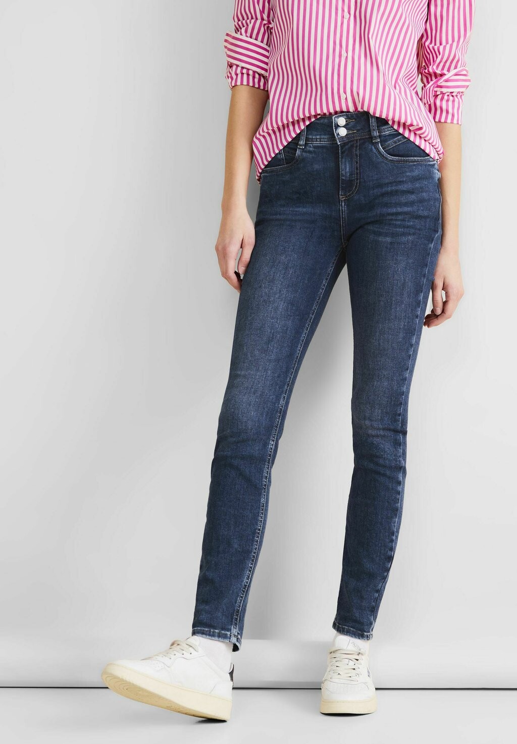 

Джинсы узкого кроя Street One, цвет brilliant indigo random wash
