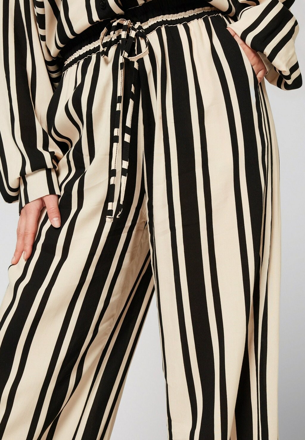 

Брюки HELLEN Guido Maria Kretschmer Curvy Collection, белый