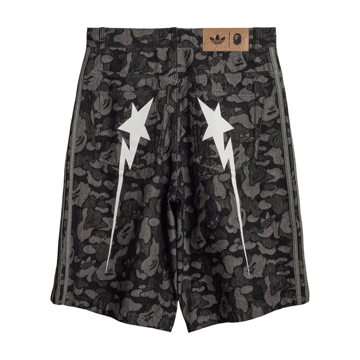 Джинсовые шорты Adidas x Bape Shark Denim Jorts 'Black' — фото 2