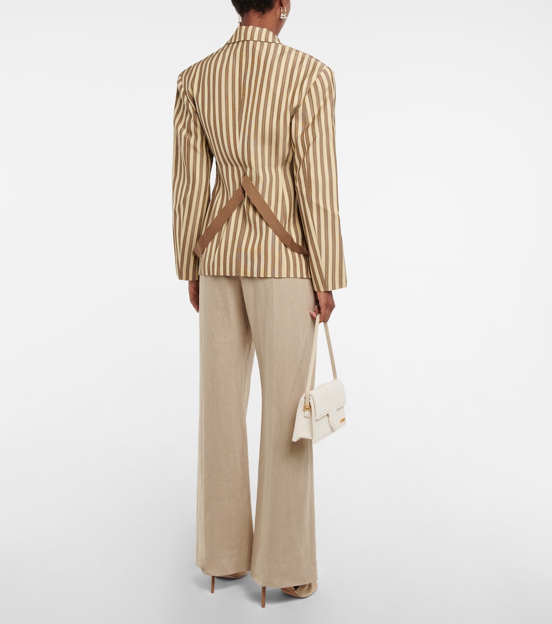 Полосатый блейзер La Veste Filu с поясом Jacquemus, Beige Brown Stripes — фото 3