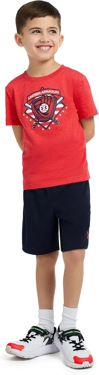 Детский комплект из футболки и шорт Under Armour Outdoor Collection, Baseball Red — фото 4