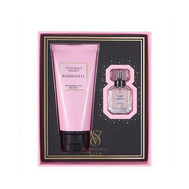 

Набор для ухода за телом Sexy Lady с ароматизированным лосьоном для тела Aromatic Effects 100 мл + 7,5 мл Victoria'S Secret, two-piece set: sexy lady fragrance body lotion 100ml+sexy lady perfume 7.5ml