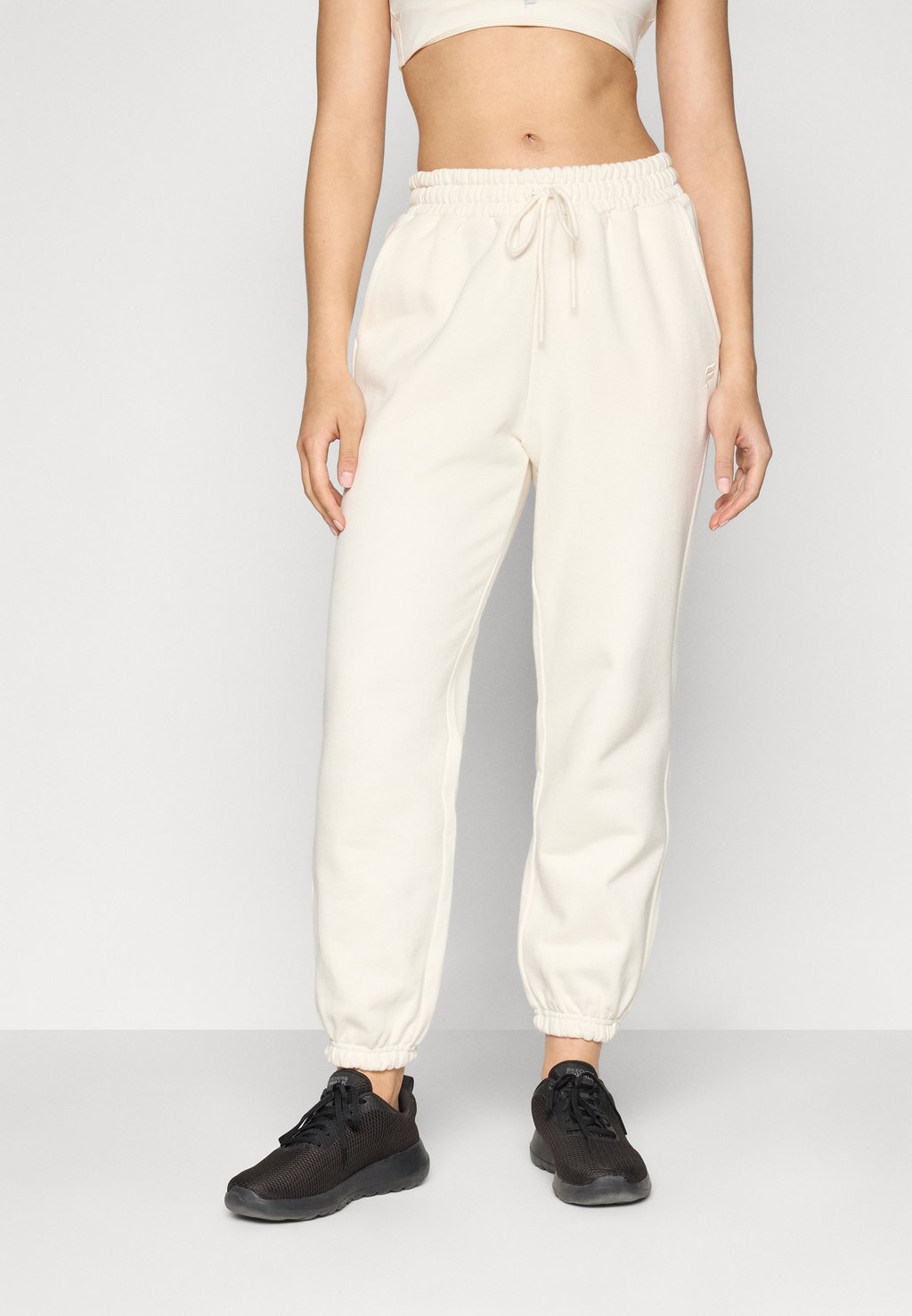 

Спортивные штаны WEEKEND BAGGY JOGGER Fabletics, кремовый