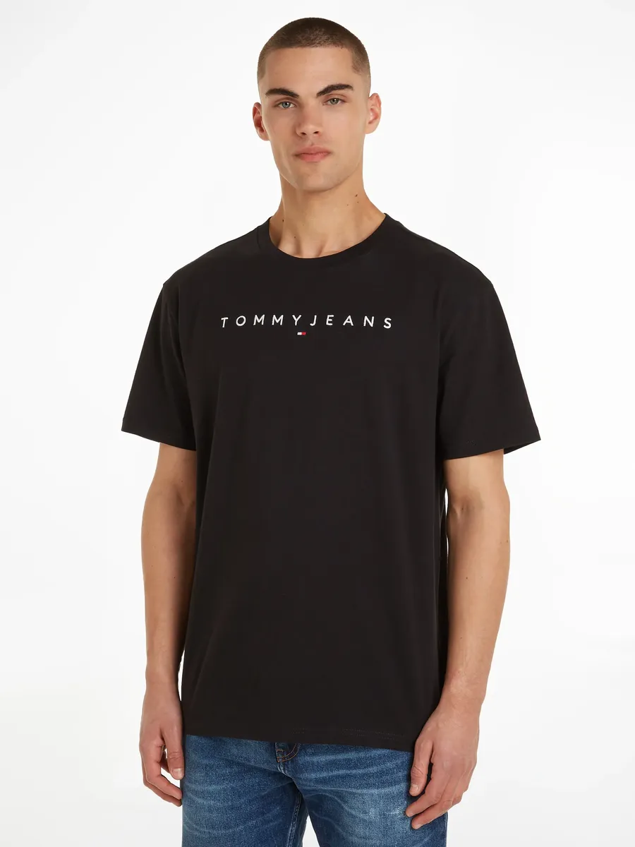 

Футболка Tommy Jeans Plus "TJM REG LINEAR LOGO TEE EXT" с надписью логотипа Tommy Jeans, черный