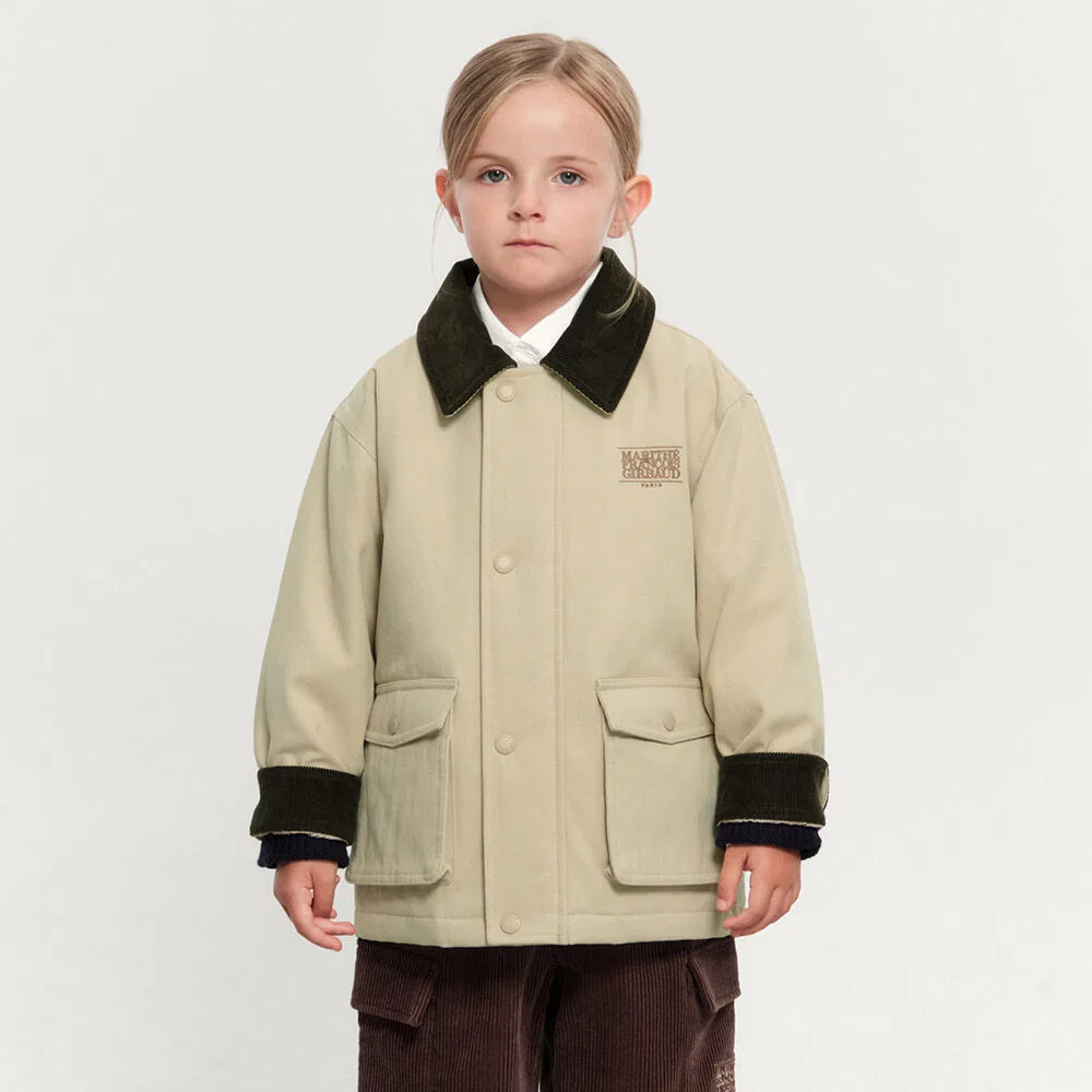 Детская охотничья куртка с классическим логотипом бежевая от Marithé Kids