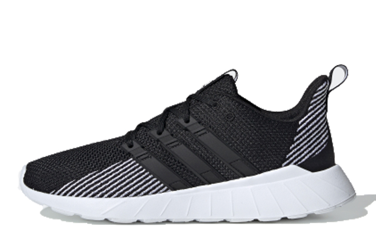 

Мужские беговые кроссовки Adidas Neo Questar