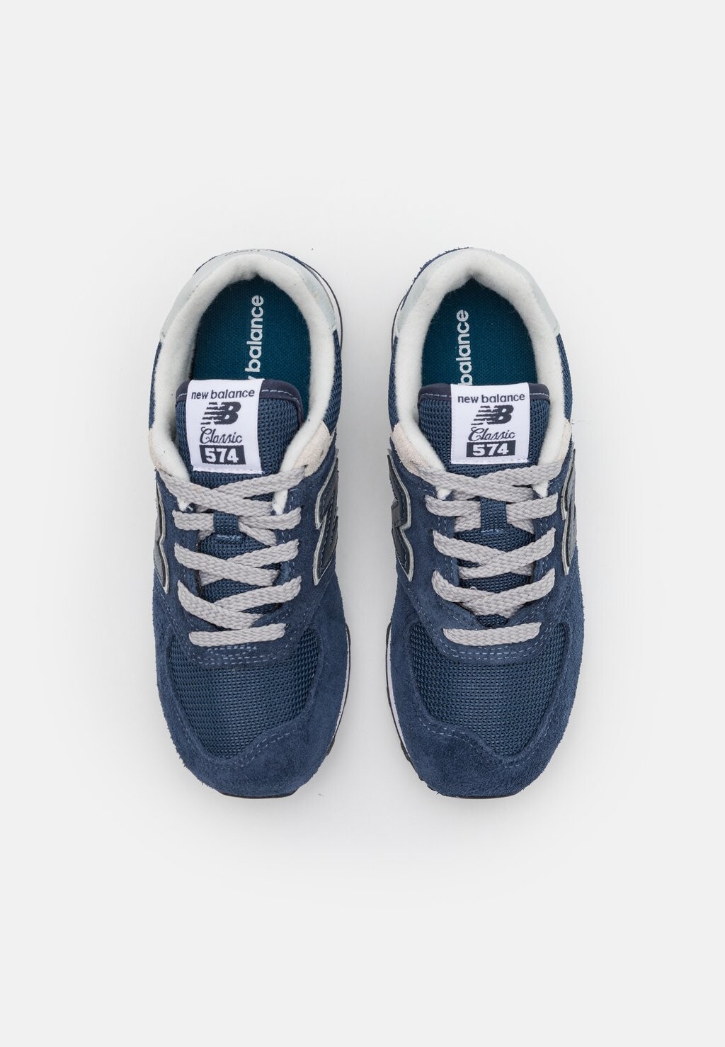 Низкие кроссовки 574 Unisex New Balance, цвет navy/white — фото 4
