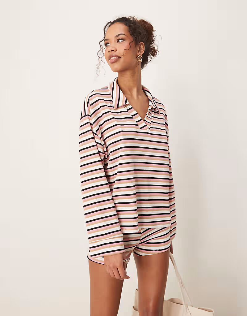 

Топ с длинными рукавами и воротником-регби ASOS DESIGN в розовую полоску