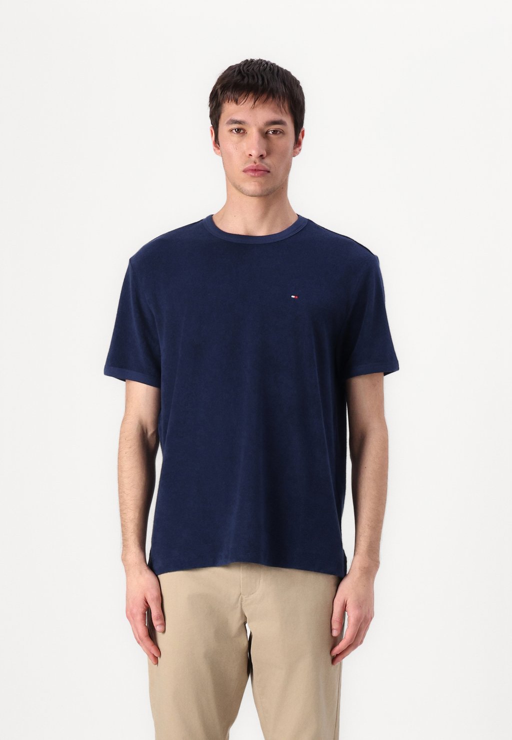 

Базовая футболка TEE Tommy Hilfiger, синий
