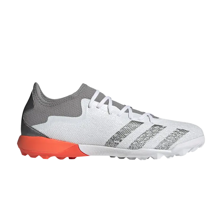 

Кроссовки Adidas Predator Freak.3 TF, белый