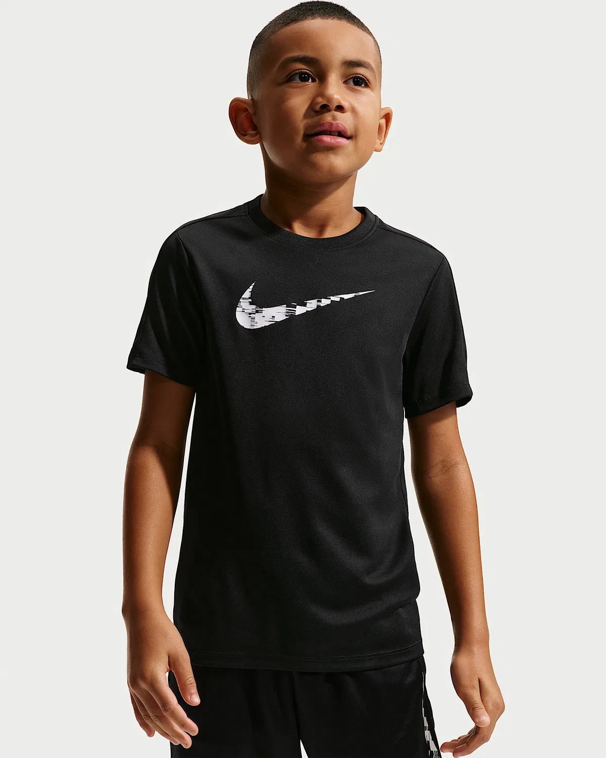 Детская (мальчиковая) футболка Dri-FIT с коротким рукавом Nike Trophy23, Black/Black/White