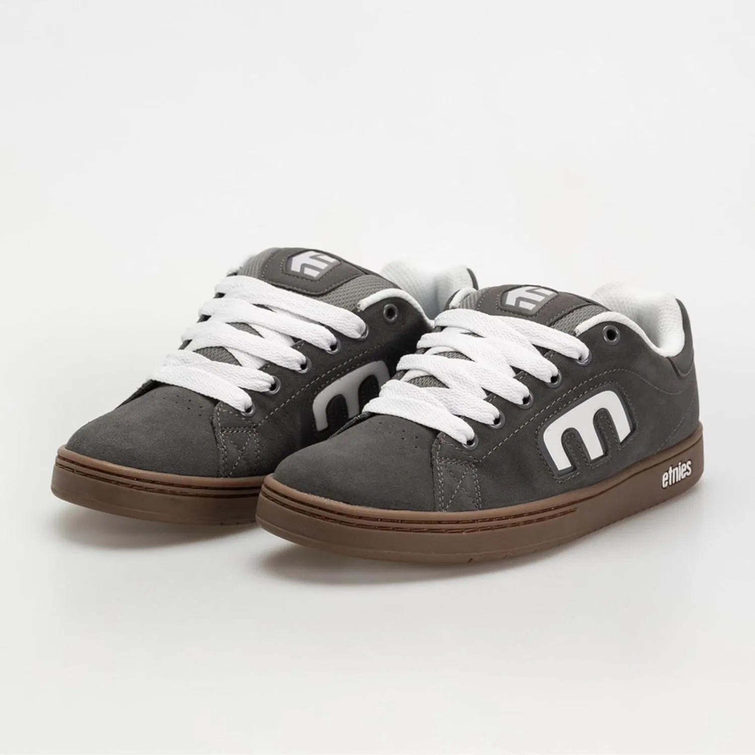 Мужские скейтбордистские кроссовки Etnies Callicut, Grey White Gum — фото 3