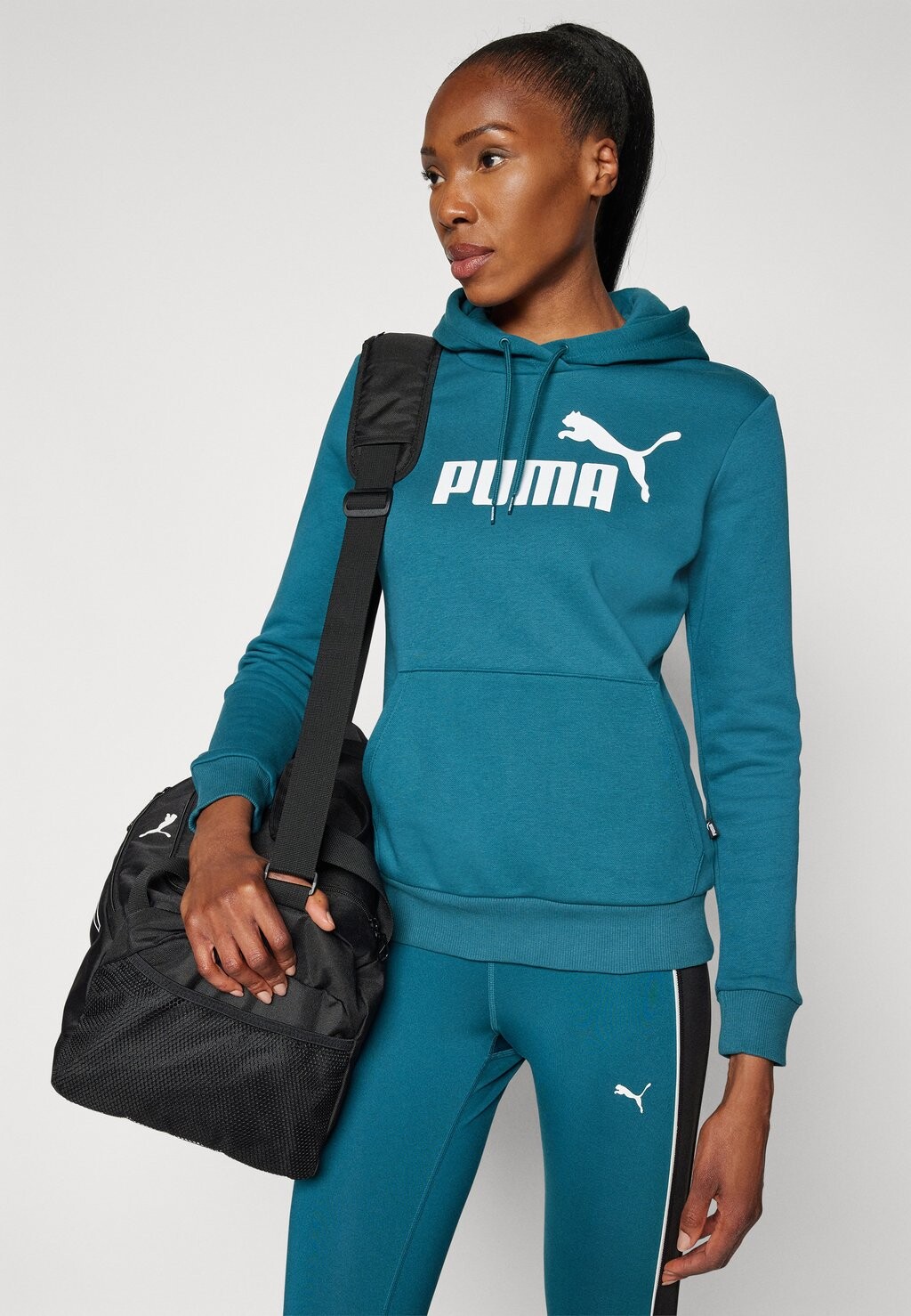 

Свитер с капюшоном LOGO Puma, темно-зеленый