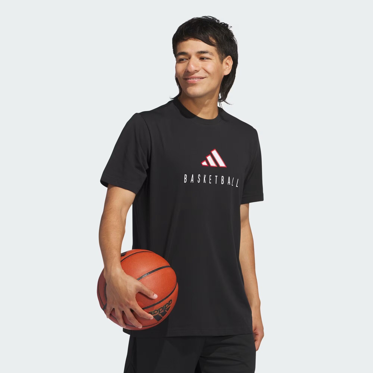 Футболка с логотипом Worldwide Hoops и графическим рисунком Adidas, цвет Black — фото 3