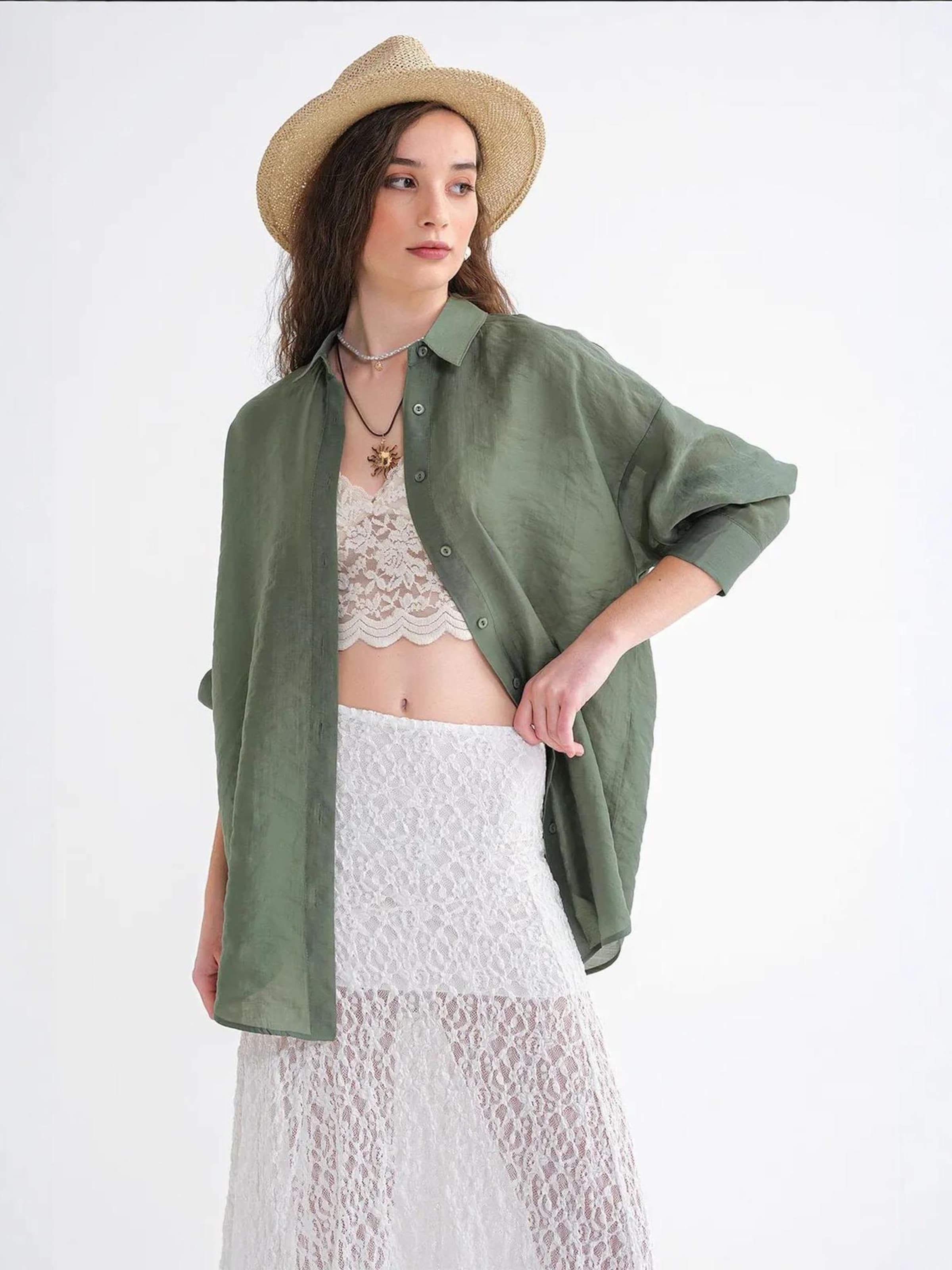 

MixRay Блузка в цвете киви