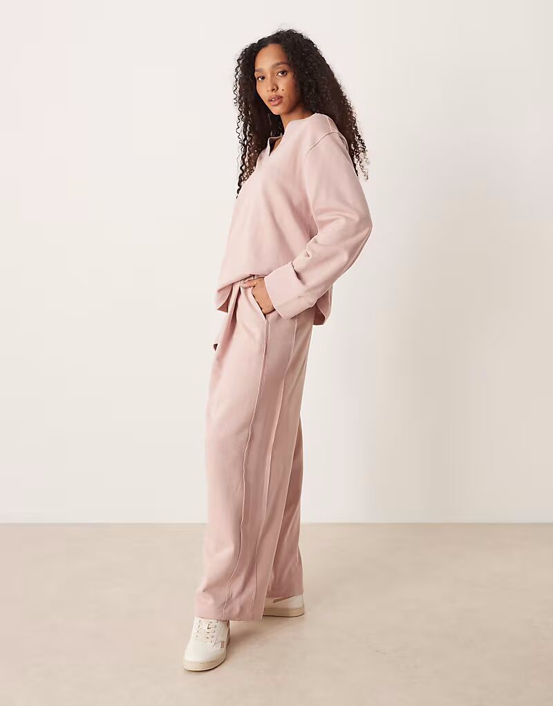 

Широкие спортивные брюки с вафельной вставкой розового цвета Asos Design