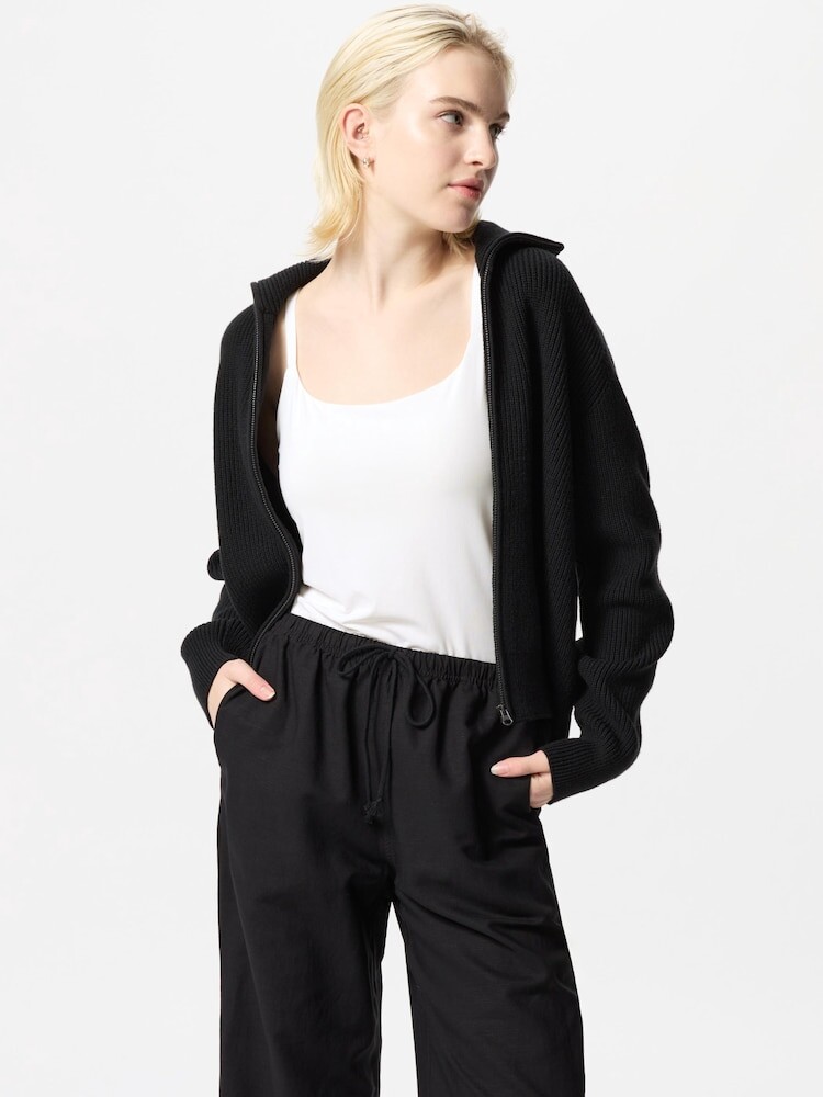 

Топ на бретельках airism Uniqlo, белый