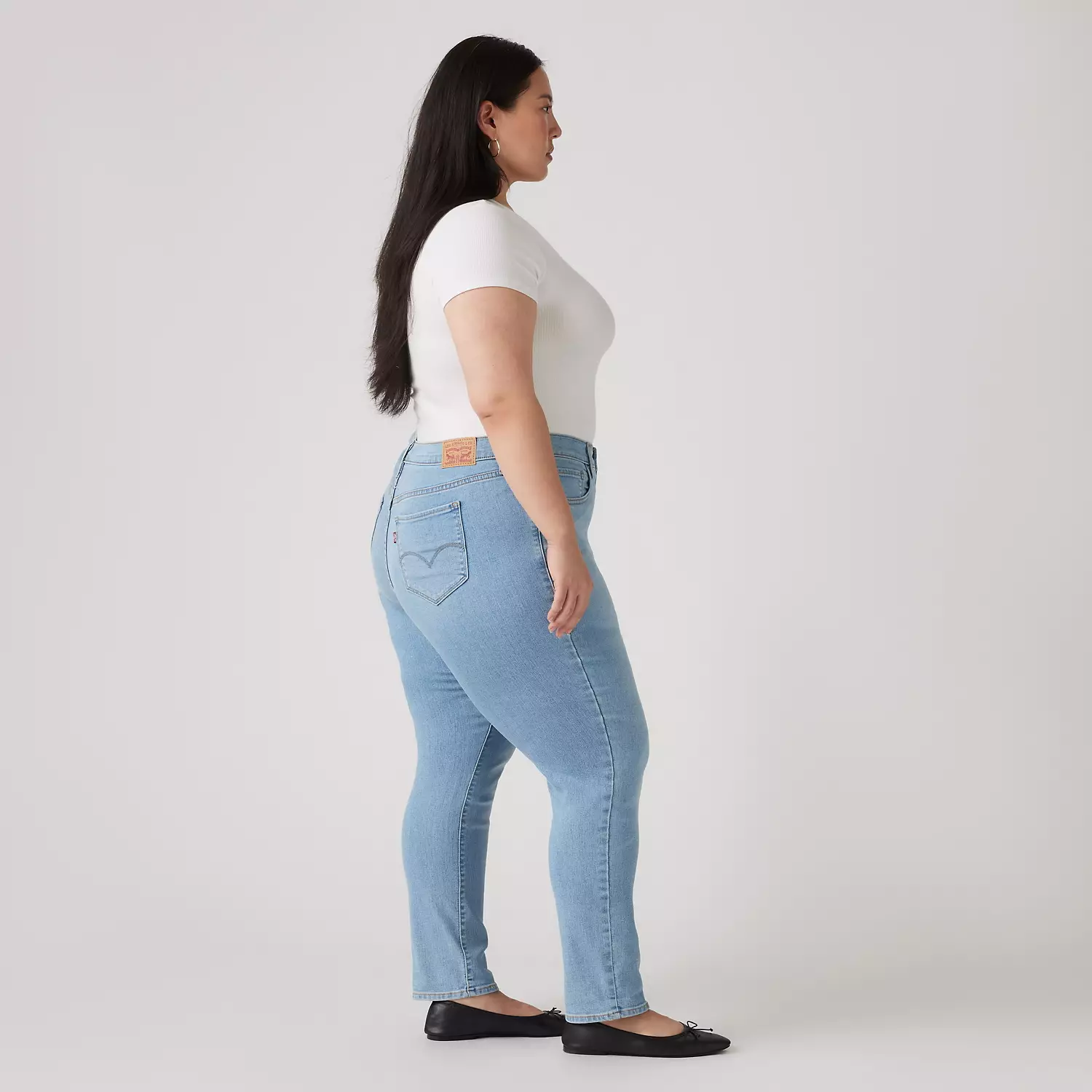 311 Узкие женские джинсы Shaping (размер Plus) Levi's, цвет Up And Away Plus - Light Wash — фото 3