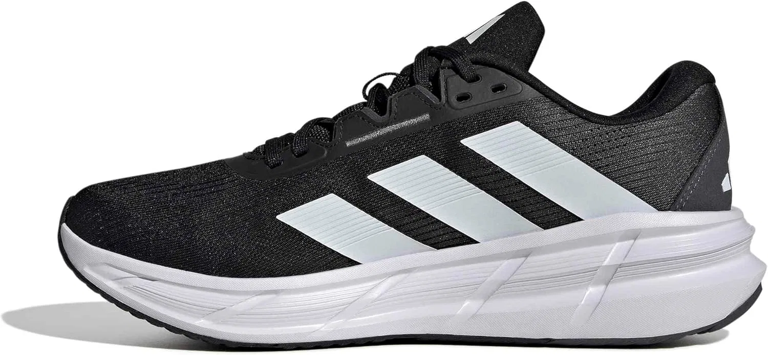 Мужские беговые кроссовки Adidas Questar 3, Core Black Cloud White Carbon
