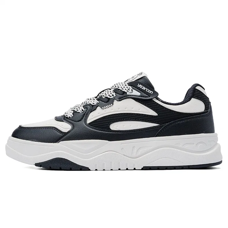 Кроссовки повседневные низкие YEARCON Agate Black/Milk White