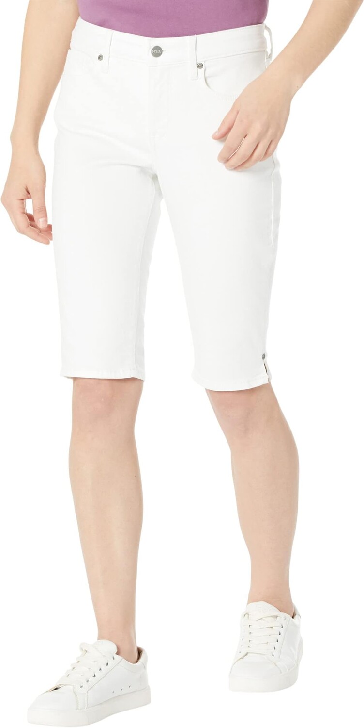 

Шорты NYDJ Petite Bike Capris w/ Rivet Side Seam in Optic White, цвет Optic White
