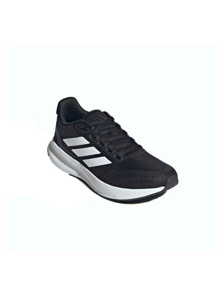 

Кроссовки на шнуровке adidas, черный