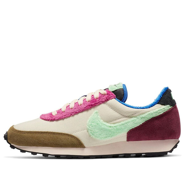 

Кроссовки рассвет Nike, белый