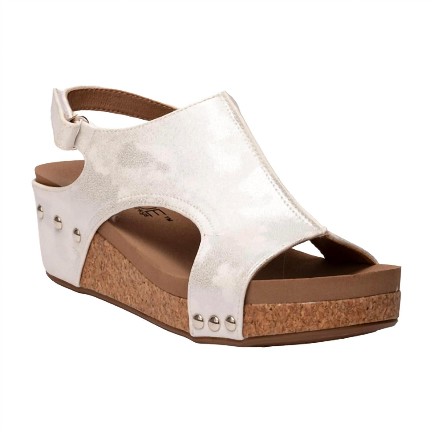 Женские босоножки Volta II с клиновидной подошвой в белом металлике Corkys Footwear