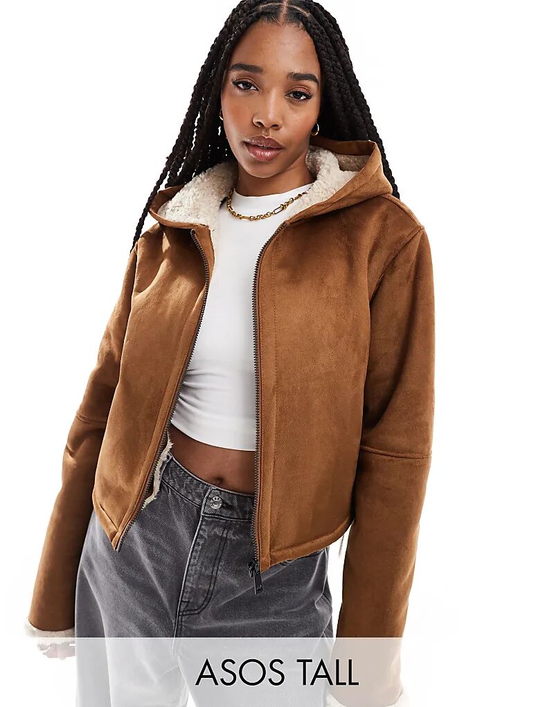 

Куртка из овчины с капюшоном в коричневом цвете ASOS