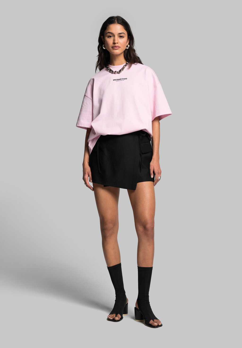 

Футболка с принтом STUDIO V10 T-SHIRT WRSTBHVR, светло-розовый