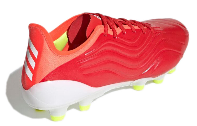

Футбольные бутсы Copa 20.1 мужские низкие красные/белые Adidas