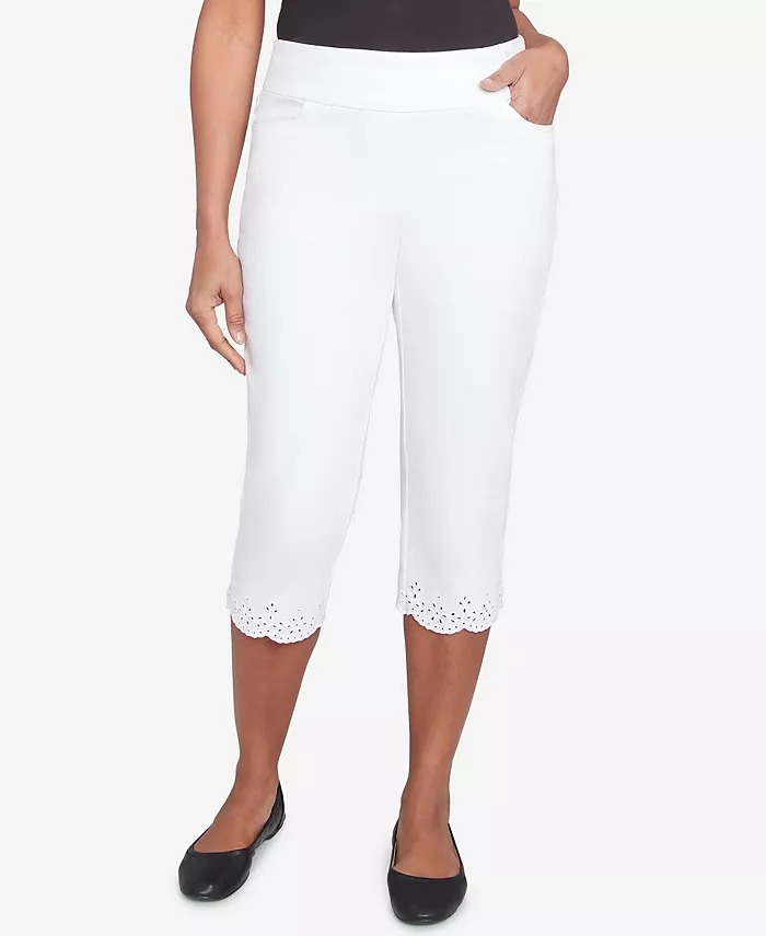 

Женские брюки-капри Crystal Springs с люверсами на манжетах Alfred Dunner, белый