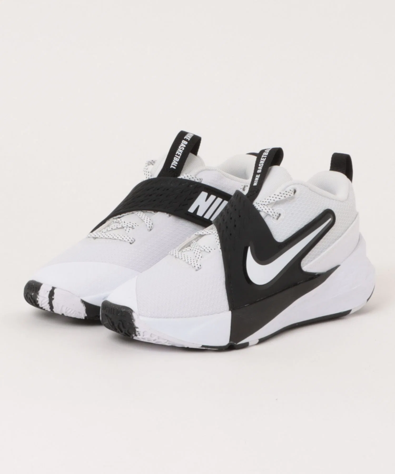 Детские кроссовки NIKE Team Hustle D 12 бело-чёрные