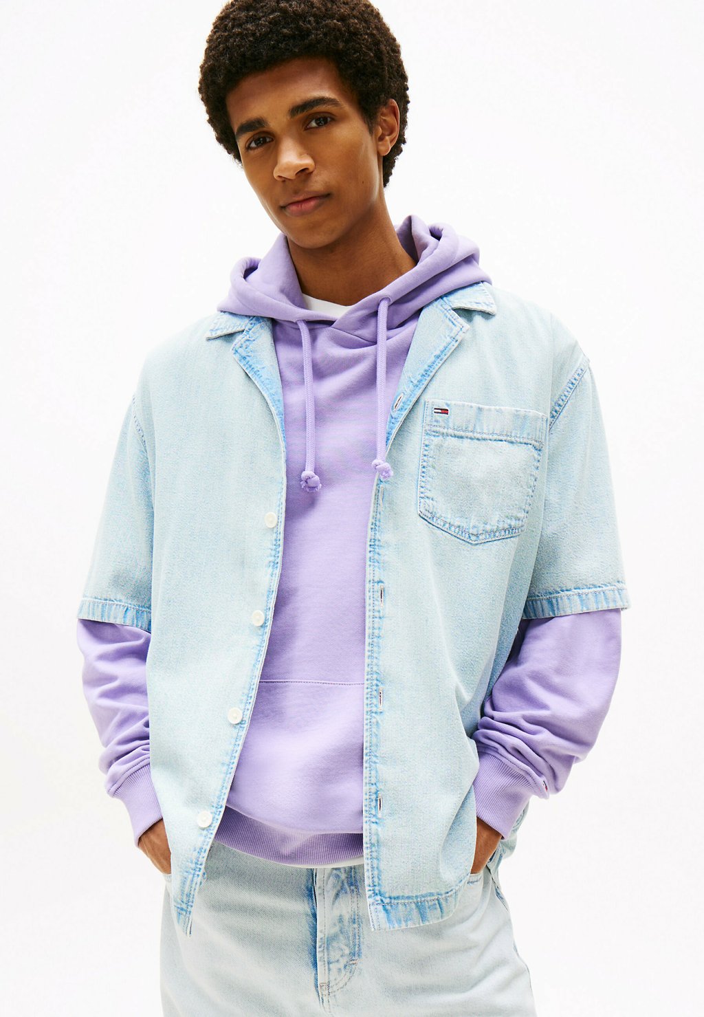 

Рубашка RELAXED FIT SHORT SLEEVE Tommy Jeans, светло-голубой