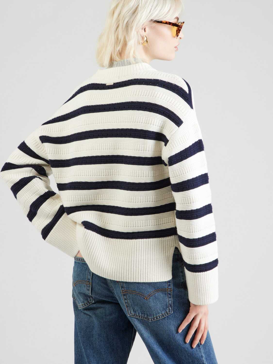 LEVI'S  Свитер 'Candide Crewneck Свитер' из шерсти белый — фото 4